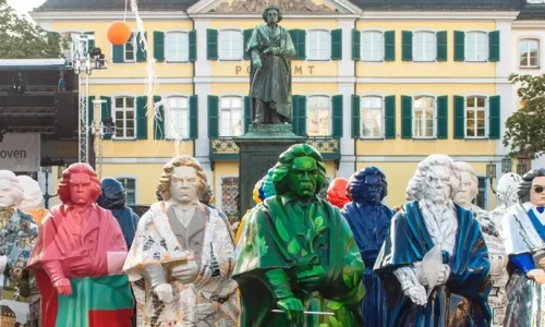 hosts the annual Beethovenfest